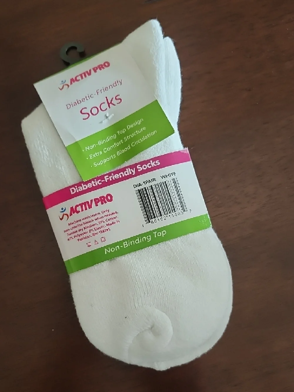 Activ Pro Women's Diabetic-Friendly Non-Binding Crew Socks NWT
